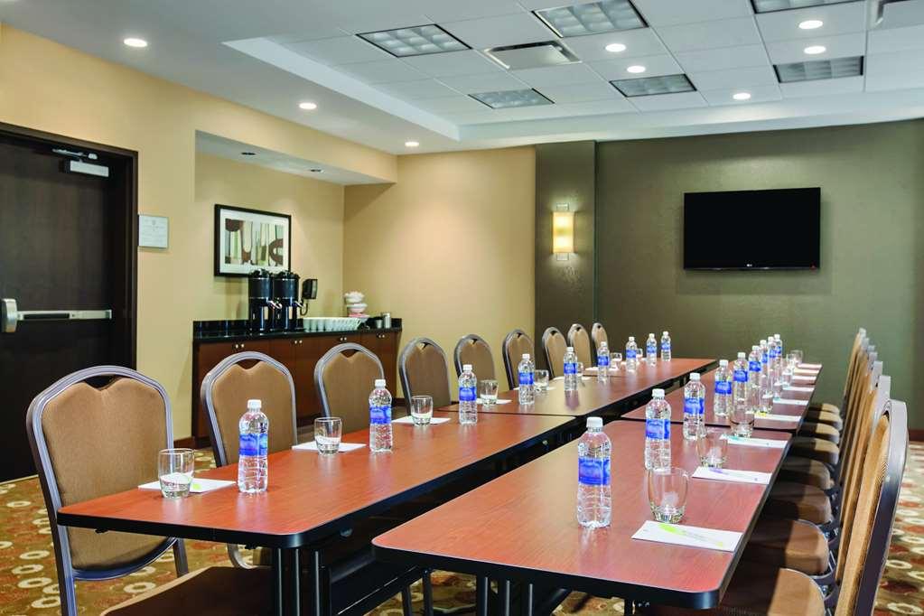 Hyatt Place Raleigh Cary Facilidades foto